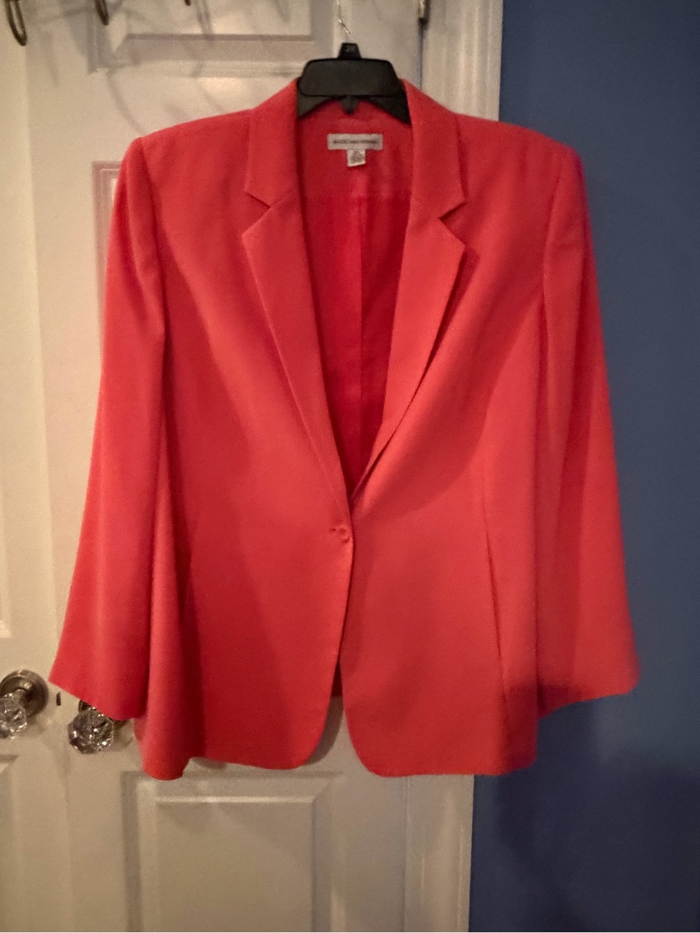 August Max Coral-Red Single-Button Blazer and Pants Suit Set